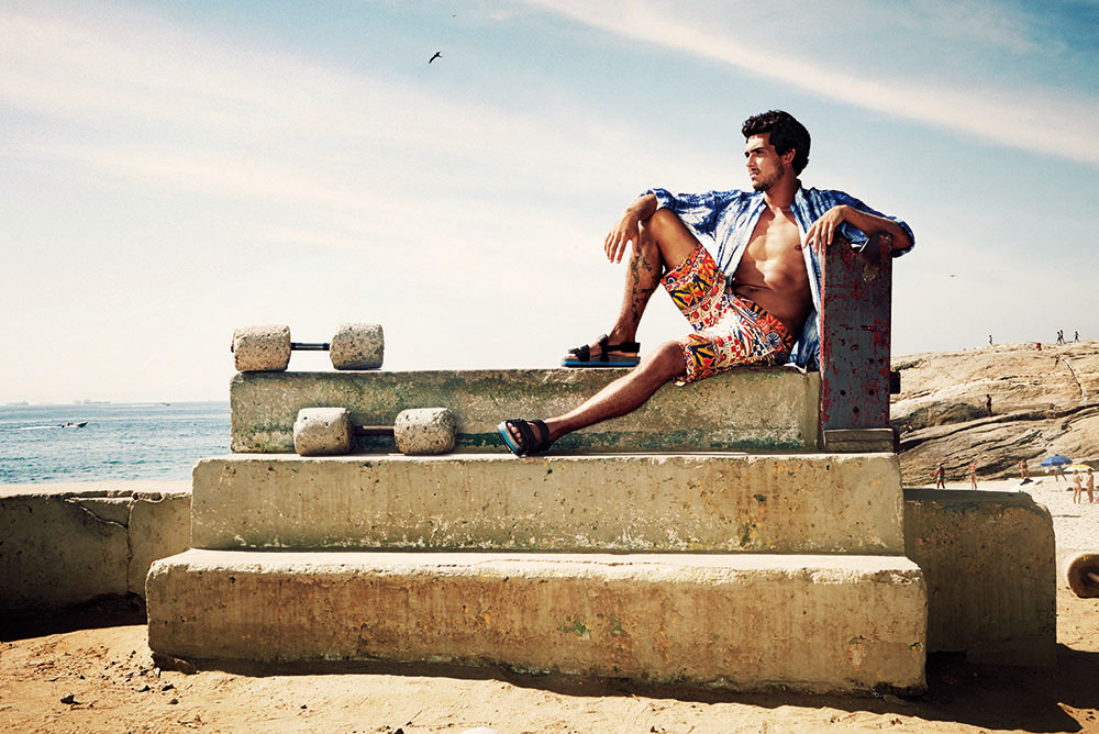 PHOENIX MAGAZINE Men's fashion from sun-drenched Rio "LOUD" by Florian Renner