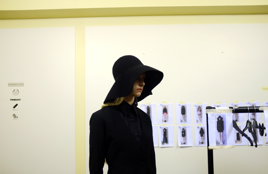 PHOENIX Magazine Backstage at Apu Jan LFW Spring Summer 2014_02