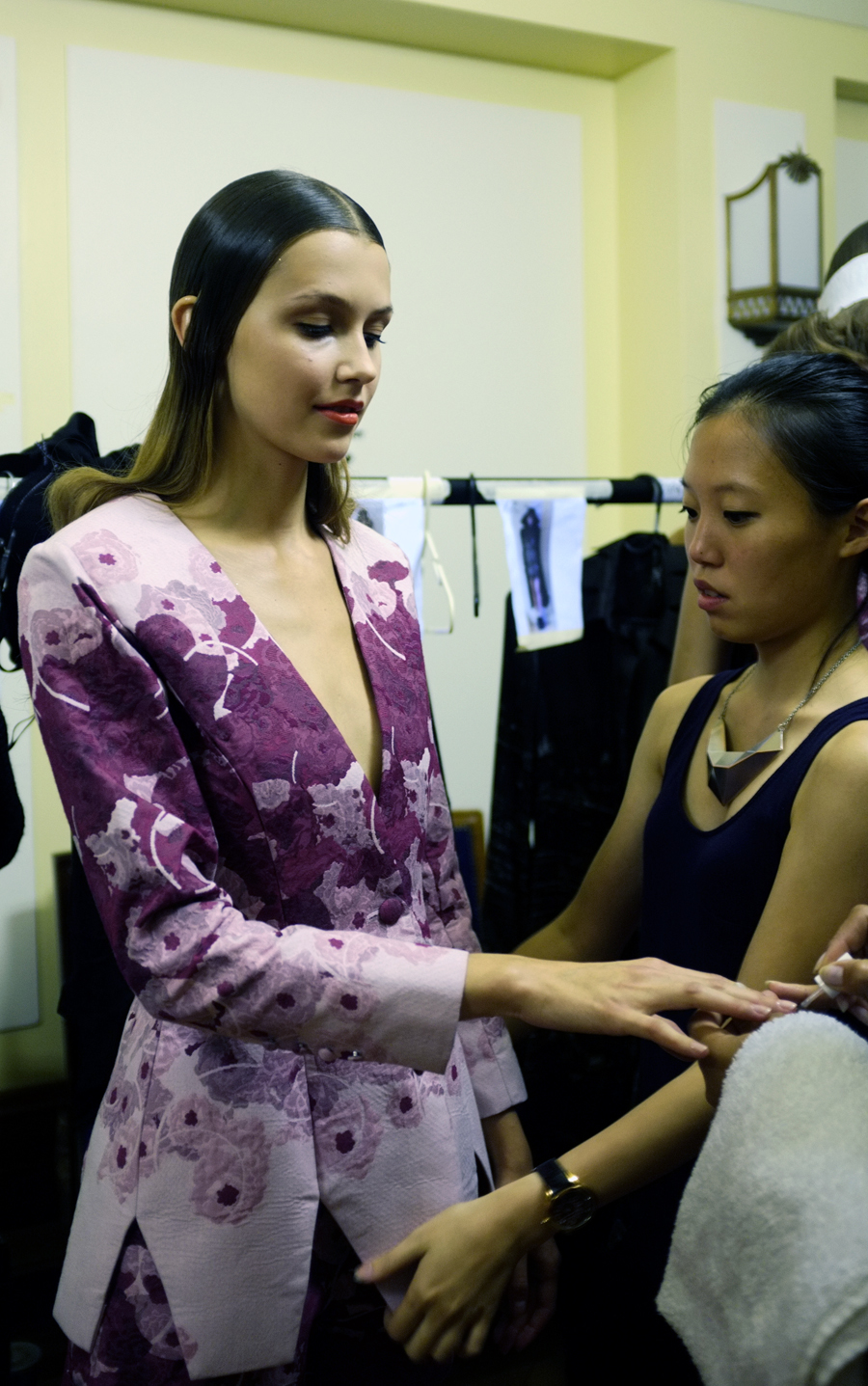 PHOENIX Magazine Backstage at Apu Jan LFW Spring Summer 2014_03