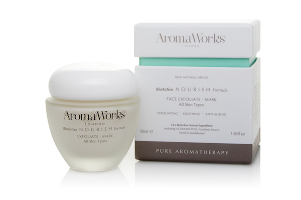 AromaWorks Nourish Face Exfoliate Mask (with packaging)-2