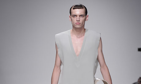 LONDON COLLECTIONS: MEN SS14 | Kay Kwok
