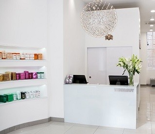 PHOENIX Road Tests Label.M’s Brightening Blonde Range