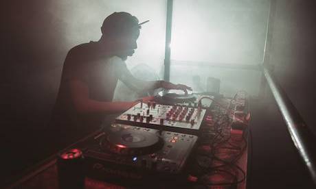 Warm It Up | Top Pre-Carnival Sessions