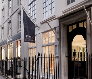 Grooming Gets A Grown-Up Spin With Refinery