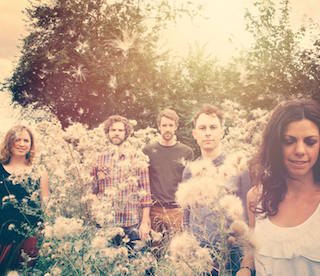 Flekd’s First EP Heralds A Dreamy New Jazz-Folk Sound