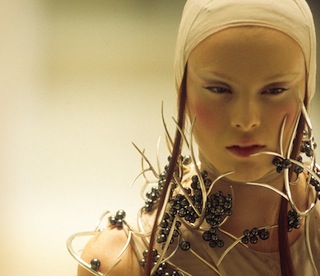 Exhibition | Savage Beauty Lets McQueen’s Talent Do The Talking
