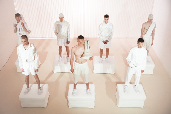 COTTWEILER_LCMSS16_ROBERTBINDA-1