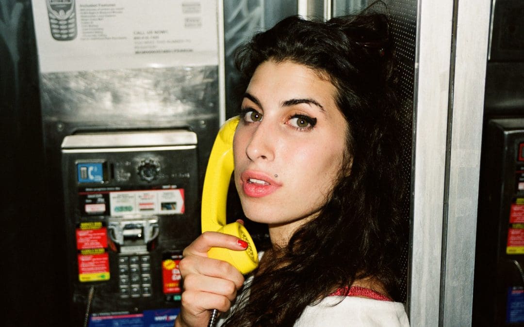 Before FRANK: These Previously Unseen Images of Amy Winehouse Are Beautifully Intimate
