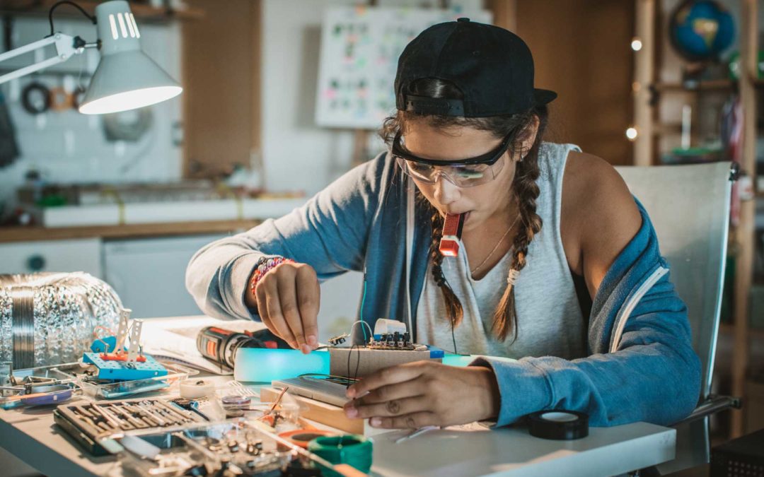 4 Myths Preventing Women From Entering the Tech Industry