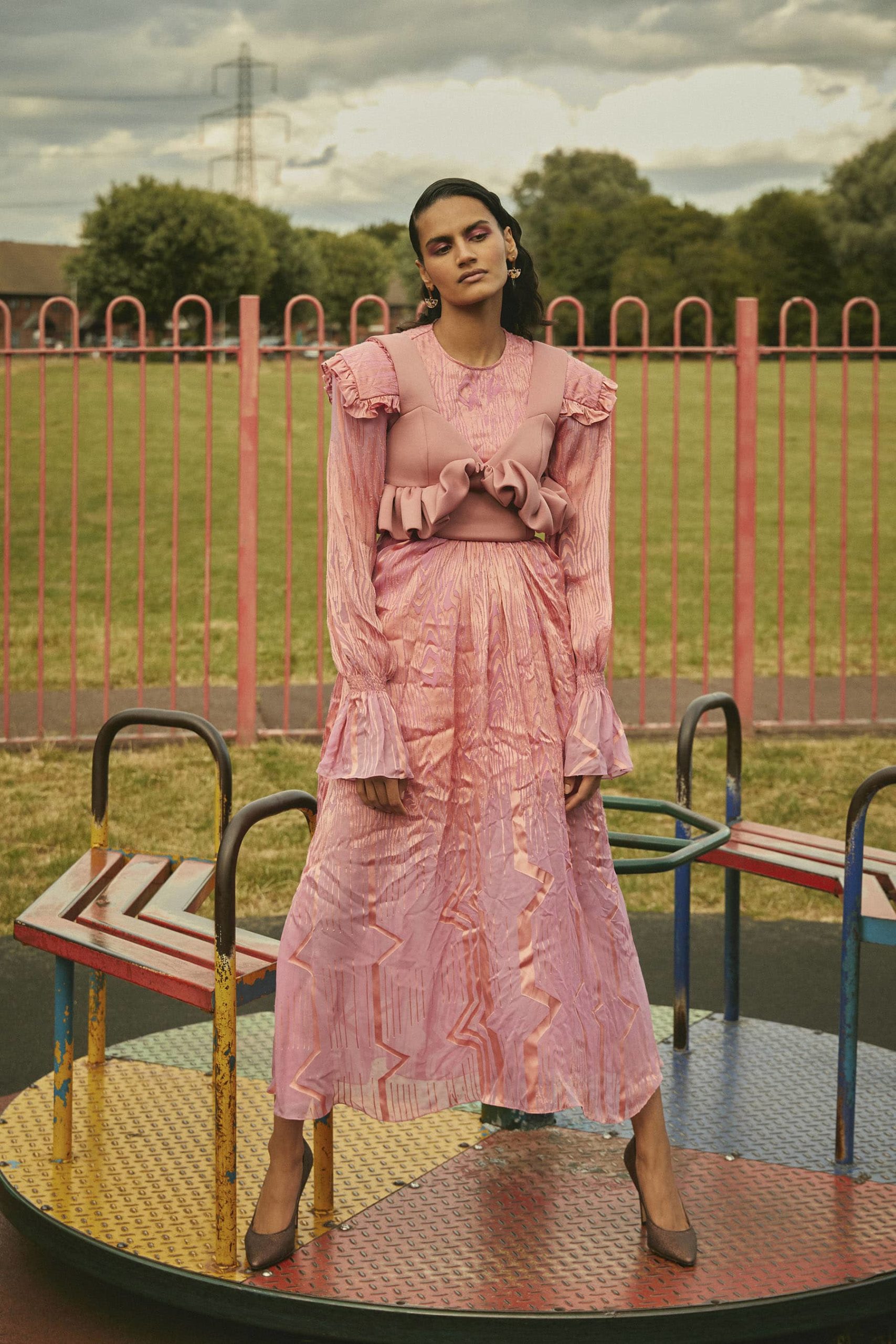 September cover Fashion shoot of a Woman with sixties-inspired lashes and Makeup 